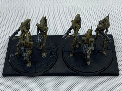 Miniature specific replacement display plates for “Minifig” display case
