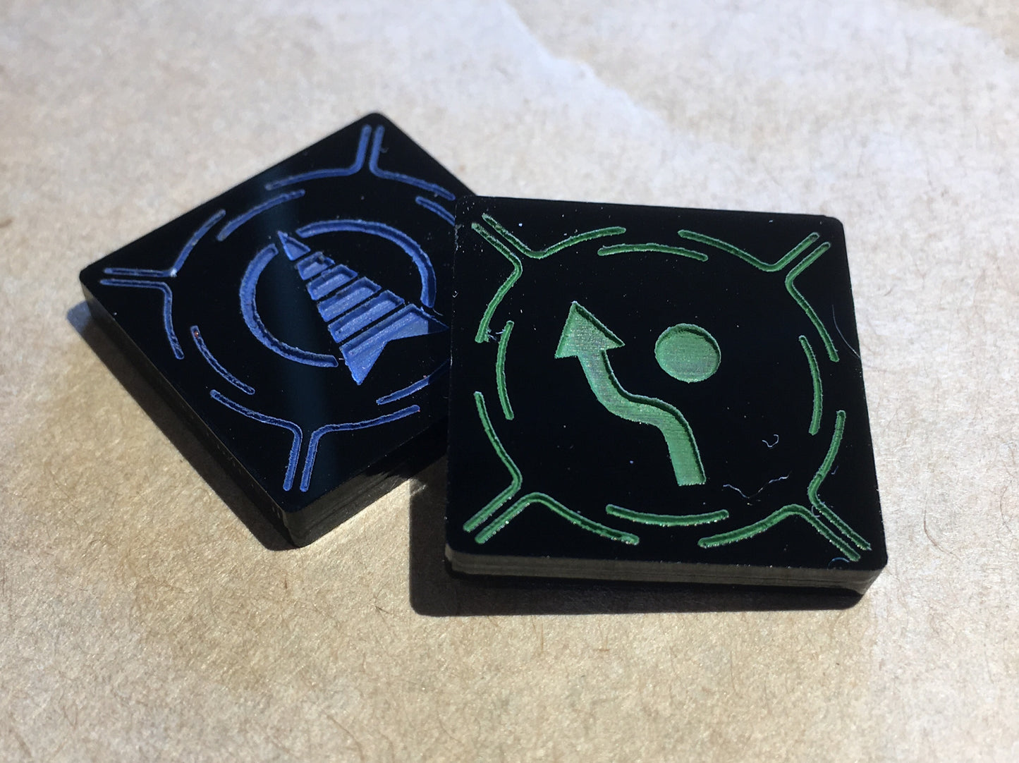 Cloak/Evade Tokens (Double Sided)
